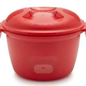 Recipiente hermético rojo marca Tupperware con tapa y broches laterales
